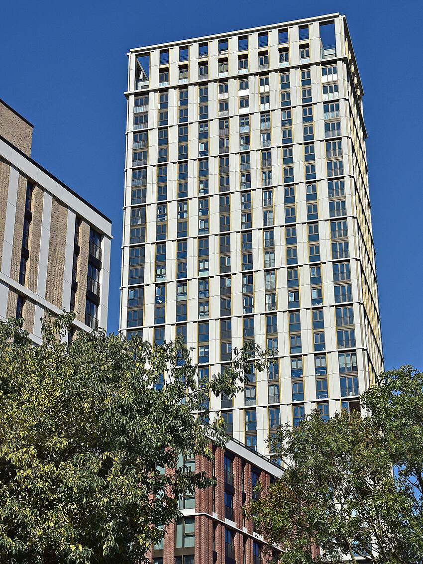 TwelveTrees Park/Evergreen Point, London