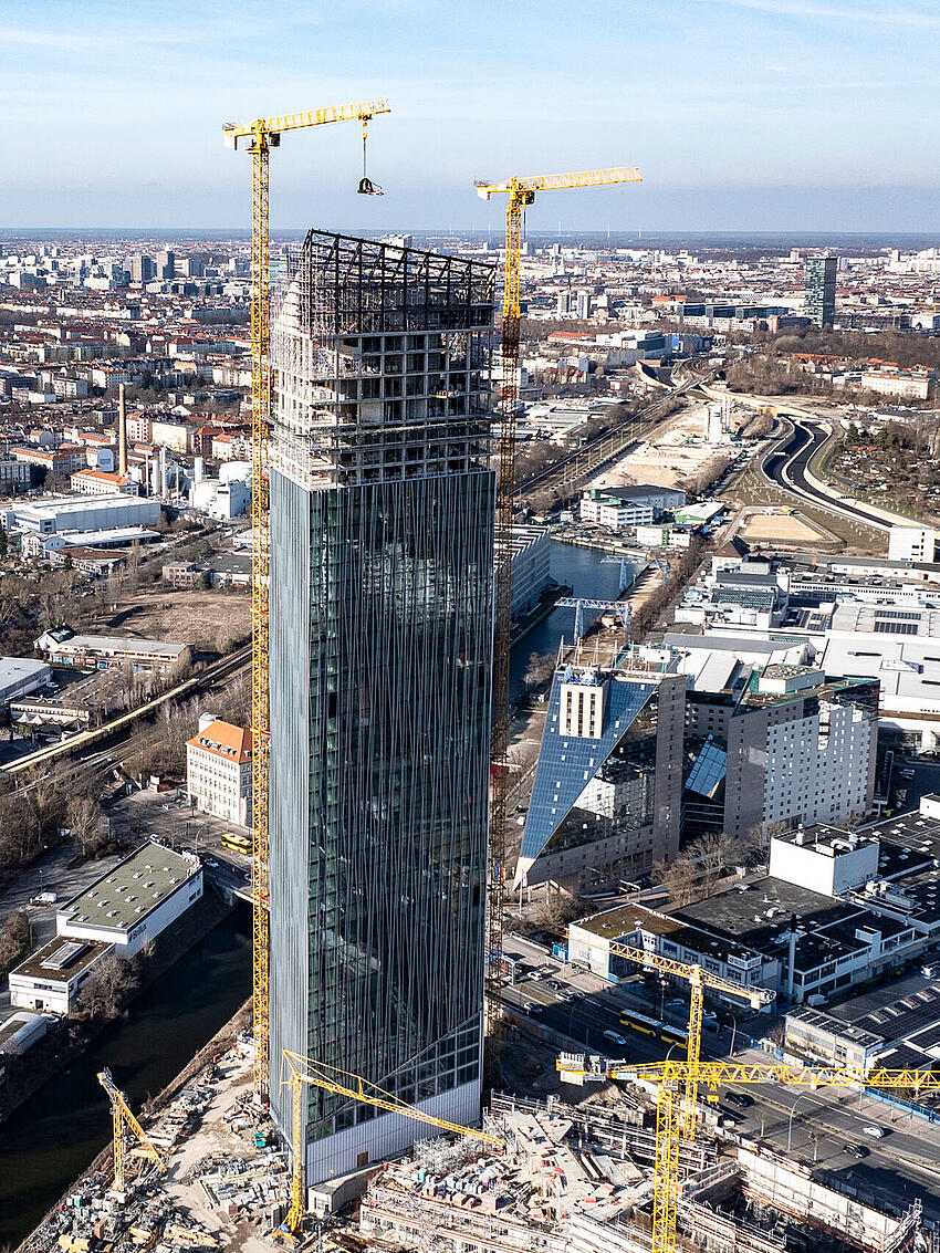 Estrel Tower, Berlin